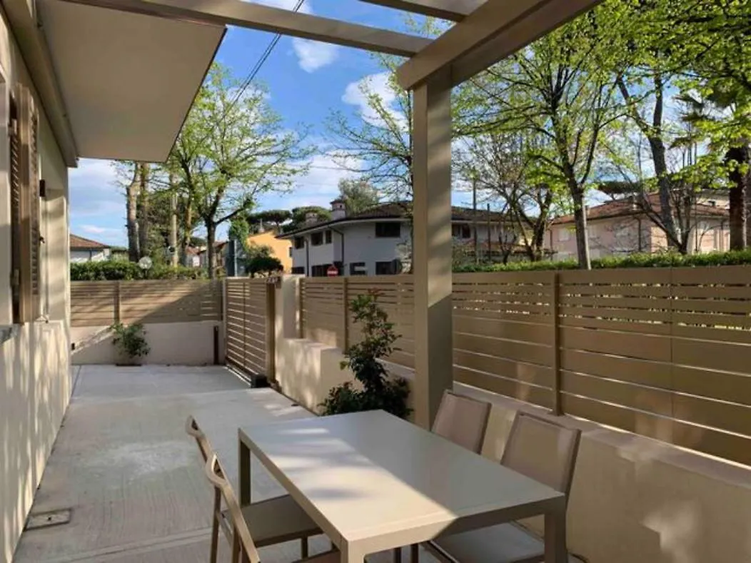 Villa Costa Fiorita Lido Di Camaiore
